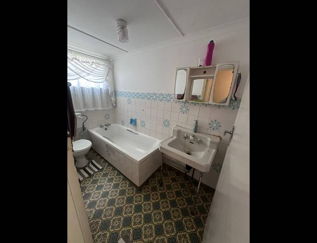 3 BEDROOM HOUSE FOR SALE IN WOODLANDS